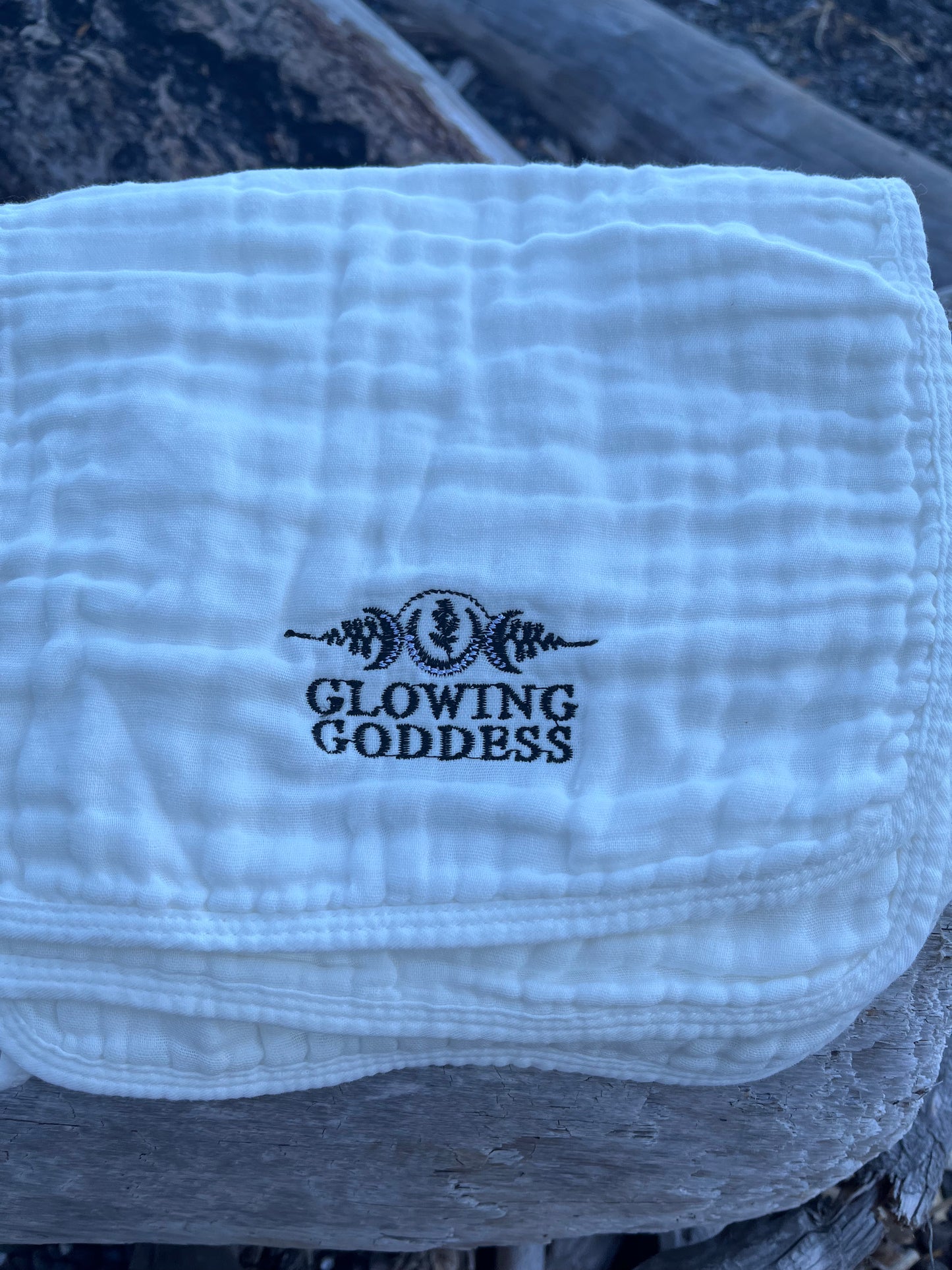 Glowing Goddess Face Cloth