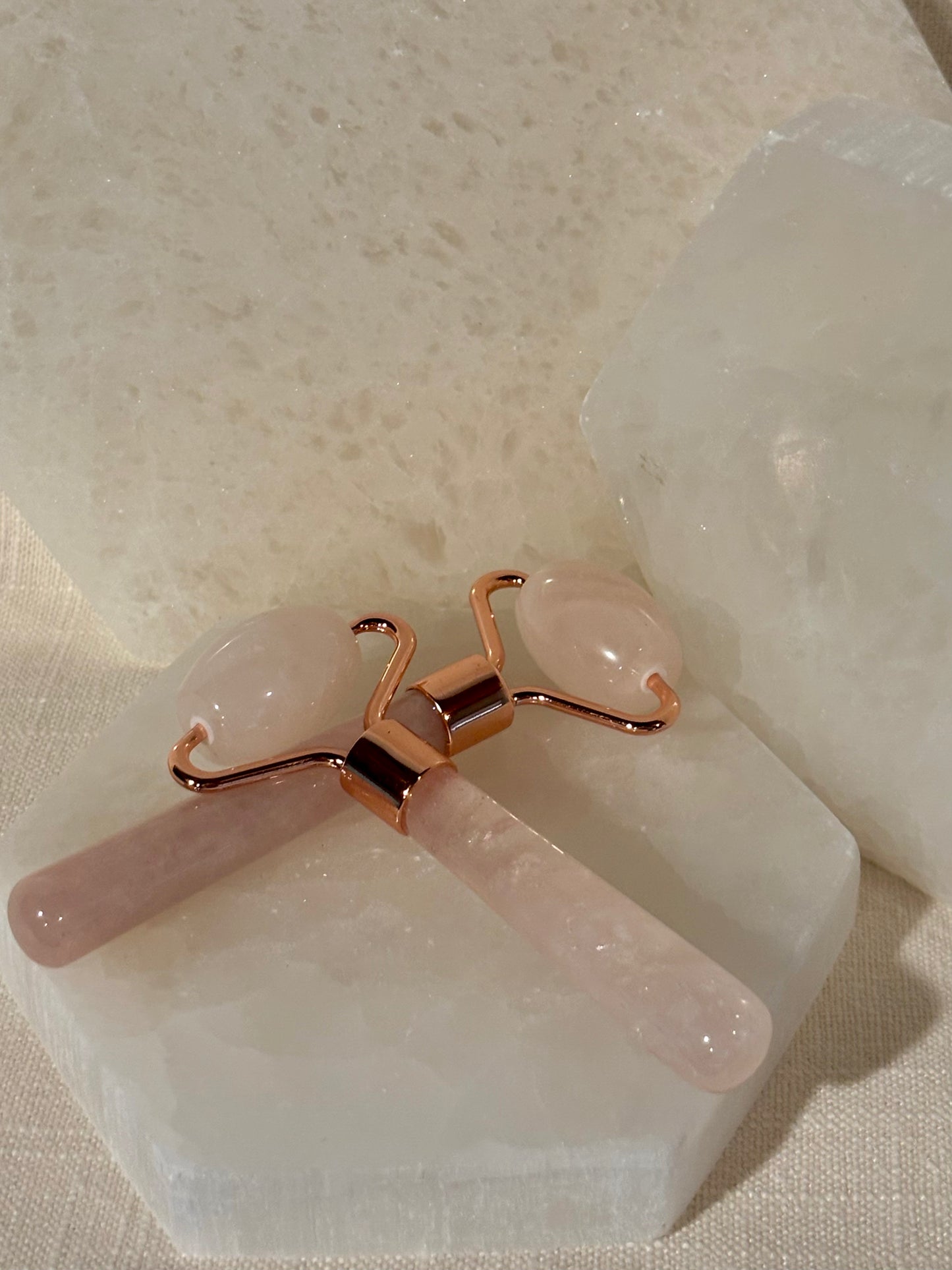 Gem Stone Face Roller